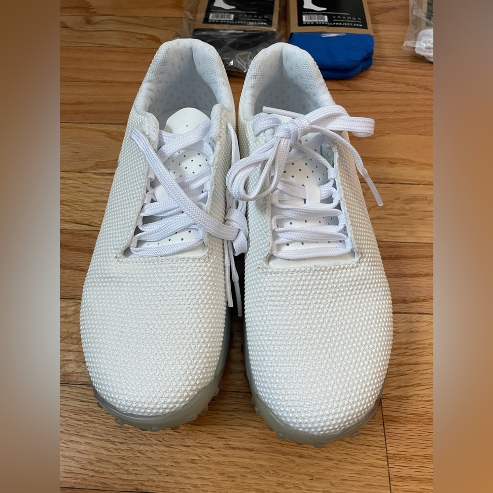 Brand new NOBULL white turf shoe